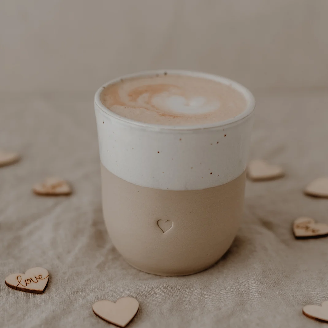 pot-043_becher_herz_photocredits_maggymelzer_1.png