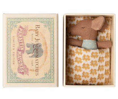 COLOURBOX68267950(2).png