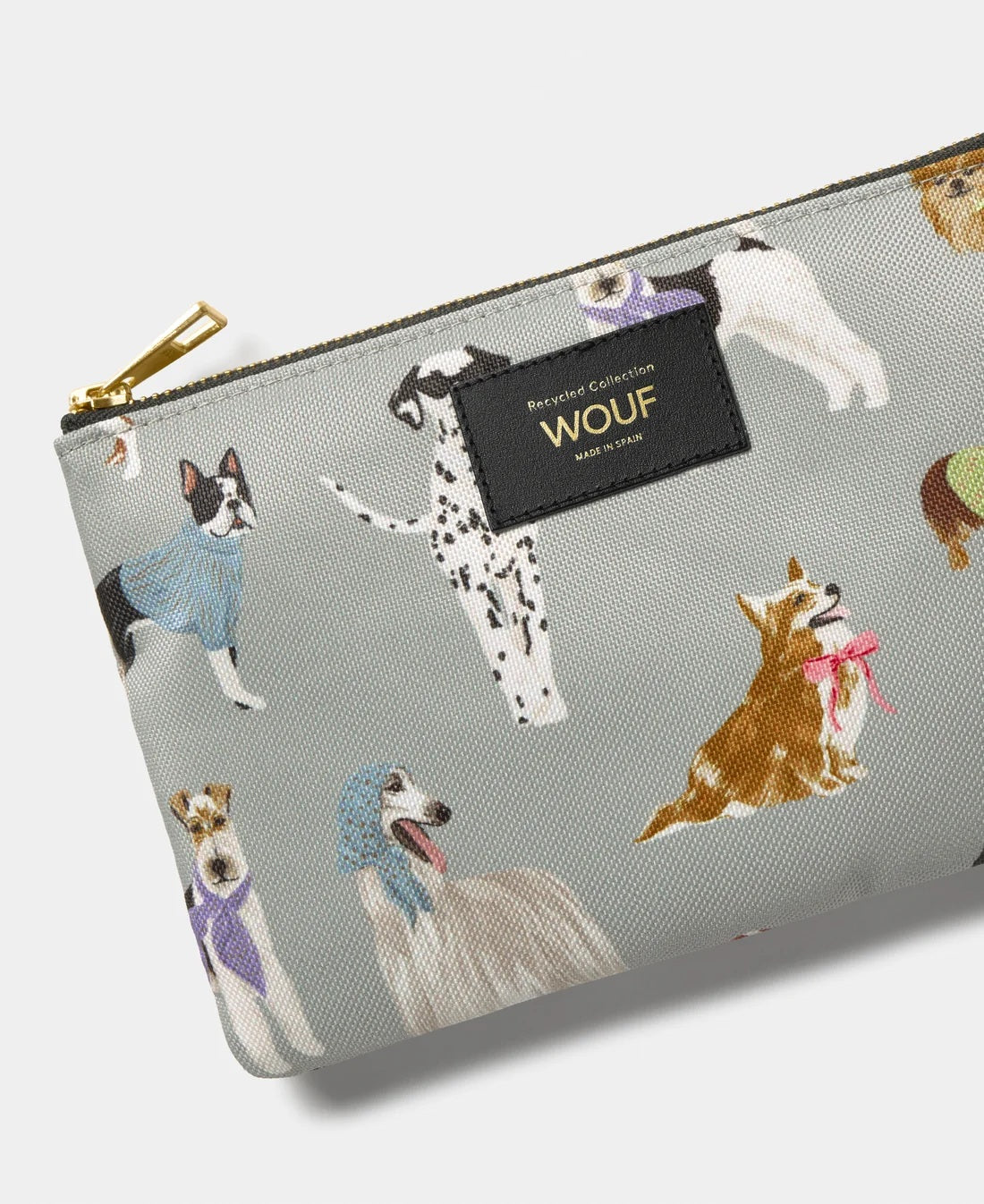 daily_pouch_puppy_PP260035_8474406998957_detail_03.jpg