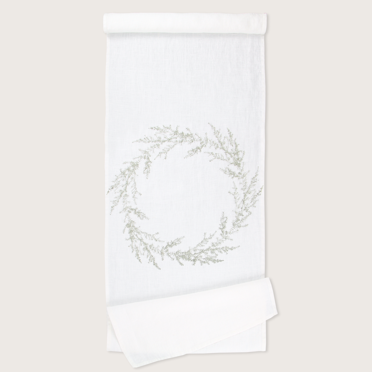 RUN-JUNIPERWREATH-w.png
