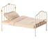 COLOURBOX68268294(2).png