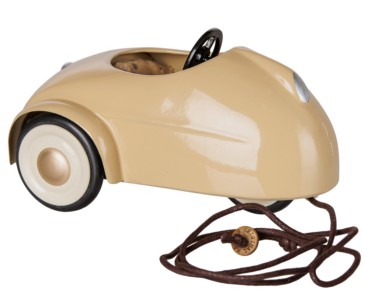 COLOURBOX72070312(2).png
