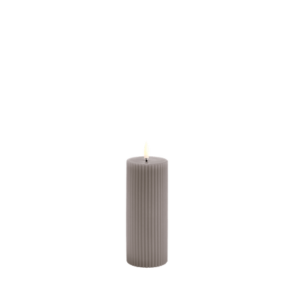 uyuni_grooved_pillar_candles_w5_8_x_h15_2cm_sa_19476.png