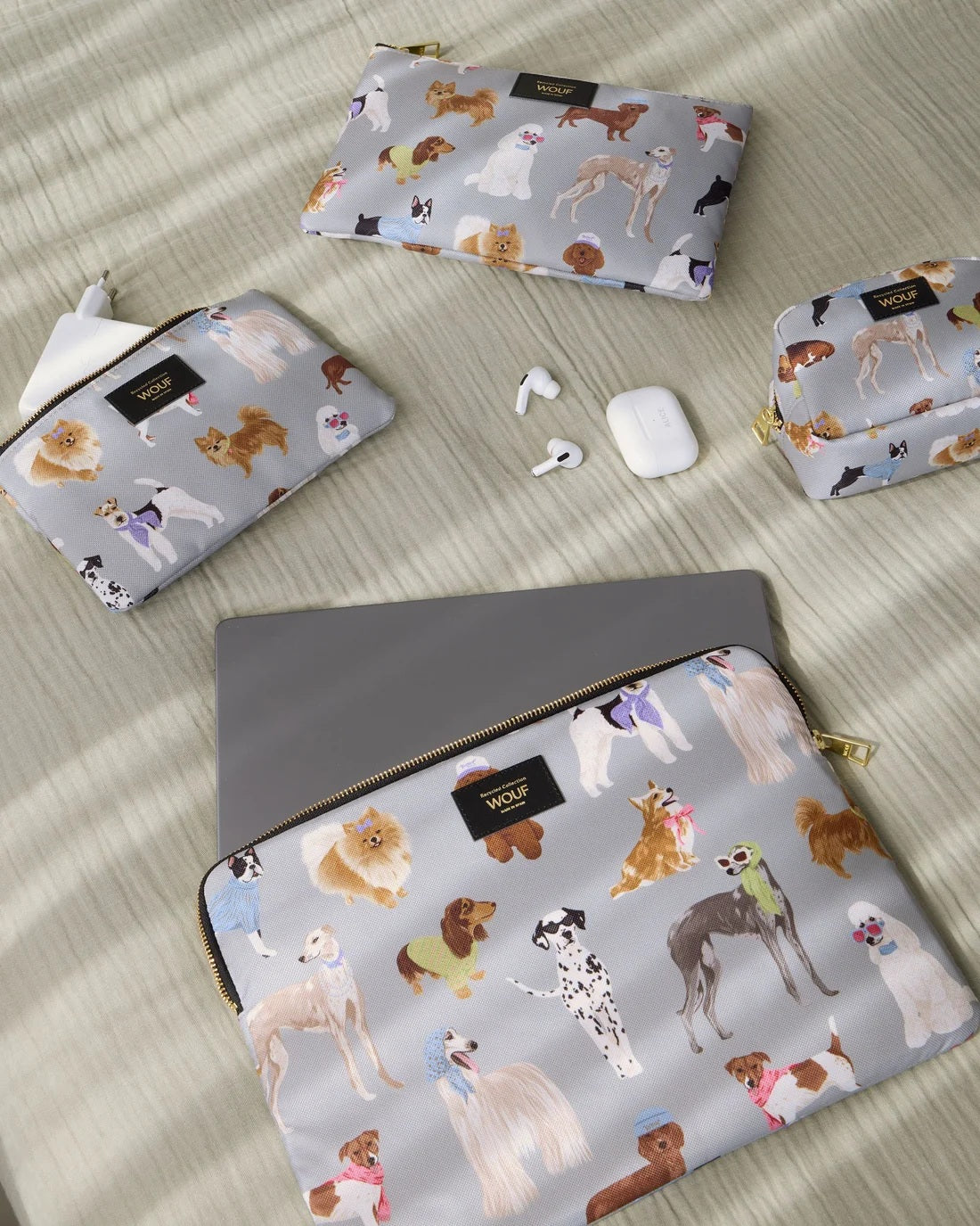 daily-puppy-laptop-sleeve-accessories-lifestyle_b9b4c1df-4844-4968-8f14-44418e38962a.jpg