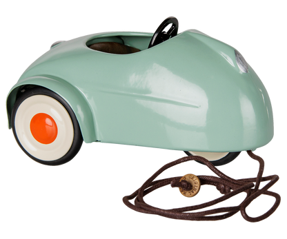 COLOURBOX72070315(2).png