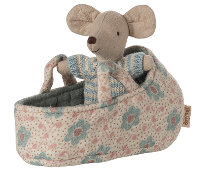 COLOURBOX68267949(2).png