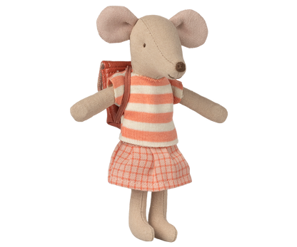 COLOURBOX69924919(2).png