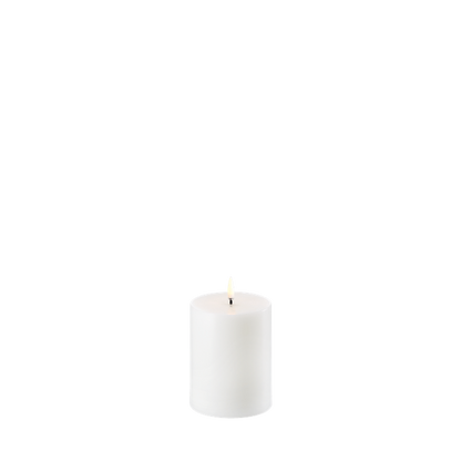 uyuni_pillar_candles_smooth_w7_8_x_h10_1cm_nw_17349.png