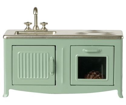 COLOURBOX69924831(2).png