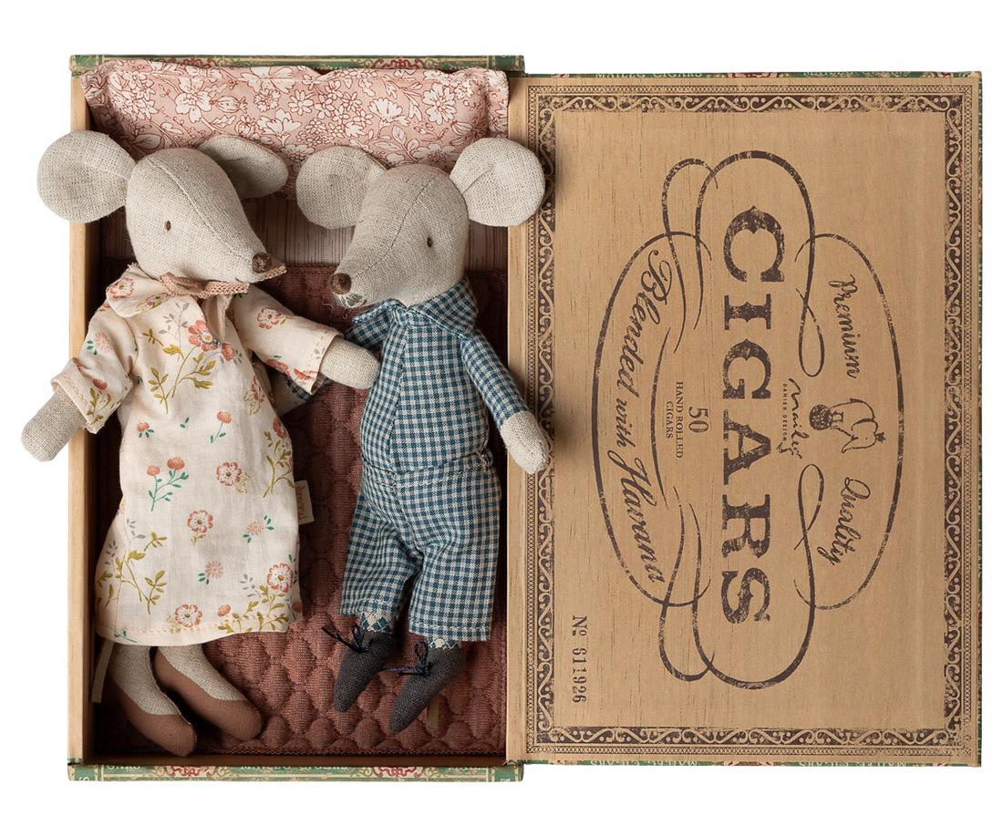 COLOURBOX69924884(2).png