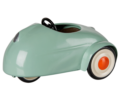 COLOURBOX72070316(2).png