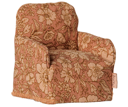 COLOURBOX72070336(2).png