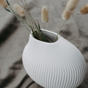Vase "Lerbäck" weiß von Storefactory