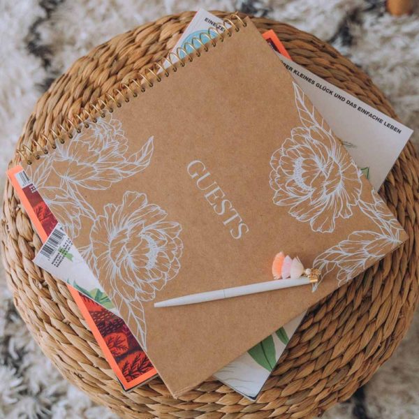 Gästebuch Organics Spirale Kraftpapier Blüten